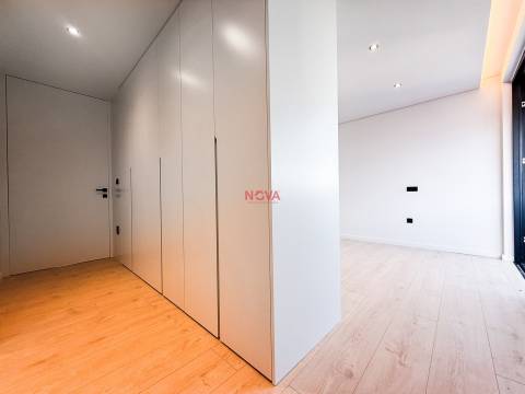 Apartamento T3 Venda em Gondomar (São Cosme), Valbom e Jovim,Gondomar