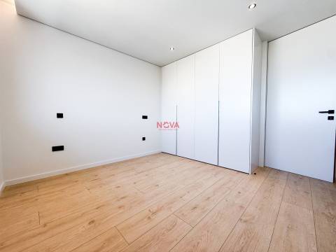 Apartamento T3 Venda em Gondomar (São Cosme), Valbom e Jovim,Gondomar