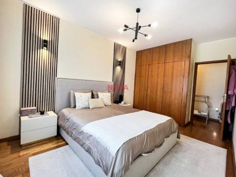Apartamento T2 Venda em Nogueira e Silva Escura,Maia