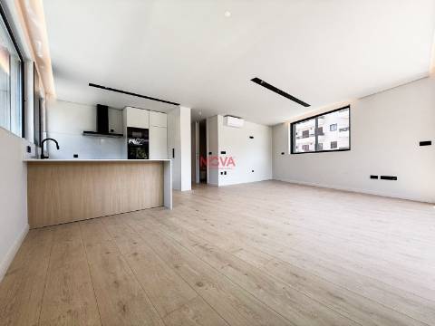Apartamento T1 Venda em Gondomar (São Cosme), Valbom e Jovim,Gondomar