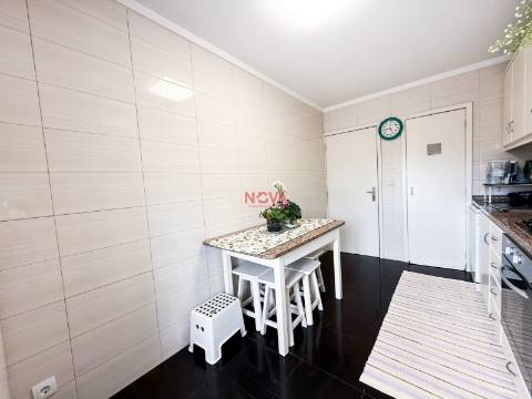 Apartamento T3 Venda em Ermesinde,Valongo