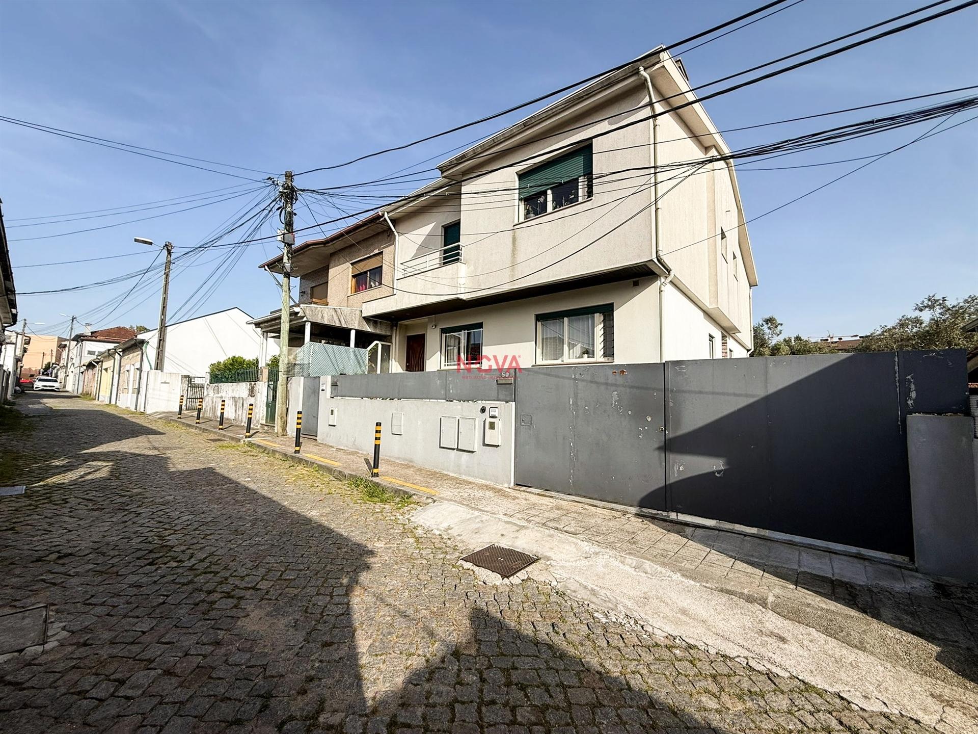 Andar Moradia T2 Venda em Ermesinde,Valongo