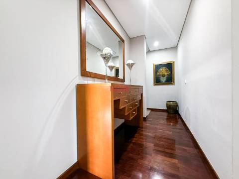Andar Moradia T2 Venda em Ermesinde,Valongo