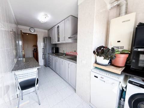 Apartamento T2 Venda em Baguim do Monte (Rio Tinto),Gondomar