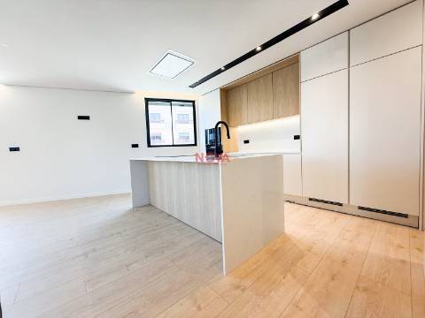 Apartamento T2 Venda em Gondomar (São Cosme), Valbom e Jovim,Gondomar
