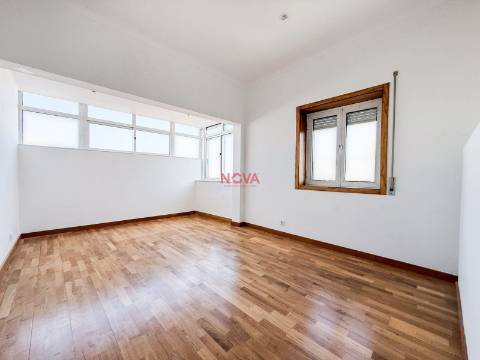 Apartamento T3 Venda em Paranhos,Porto