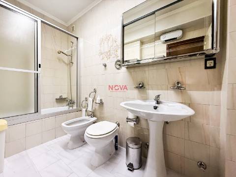 Apartamento >=T10 Venda em Paranhos,Porto