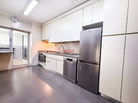 Apartamento T4 Venda em Paranhos,Porto