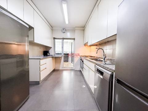 Apartamento T4 Venda em Paranhos,Porto
