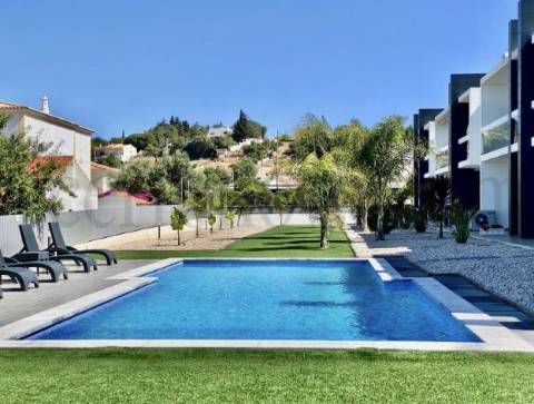 Deslumbrante apartamento T3 Duplex  Vale da Parra/ Salgados