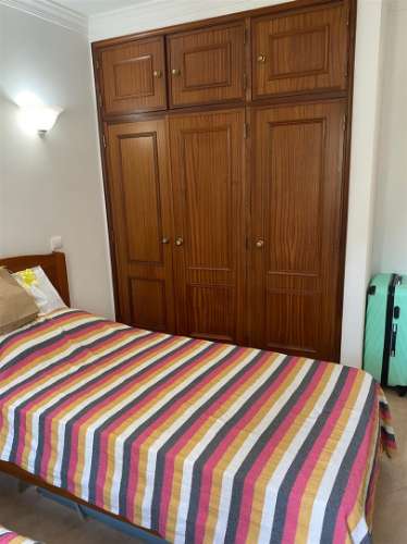 Encantador Apartamento T2 Remodelado no Coração de Albufeira