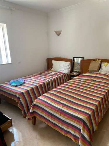 Encantador Apartamento T2 Remodelado no Coração de Albufeira