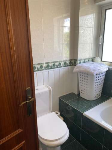 Encantador Apartamento T2 Remodelado no Coração de Albufeira