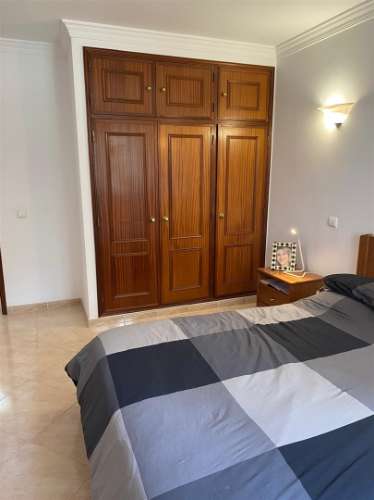 Encantador Apartamento T2 Remodelado no Coração de Albufeira