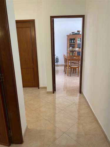 Encantador Apartamento T2 Remodelado no Coração de Albufeira