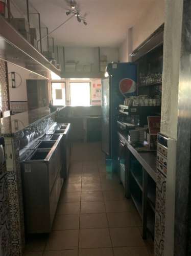 Restaurante "A Palmeira" à Venda – Estômbar