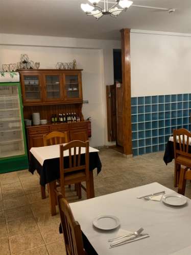 Restaurante "A Palmeira" à Venda – Estômbar