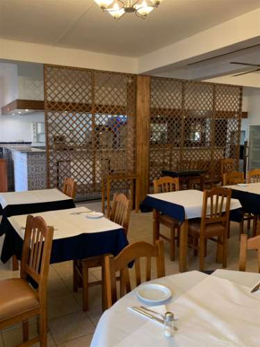 Restaurante "A Palmeira" à Venda – Estômbar