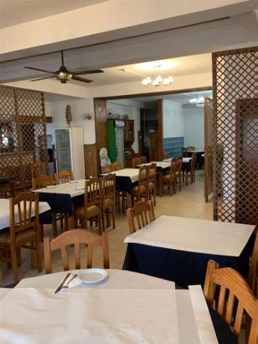 Restaurante "A Palmeira" à Venda – Estômbar