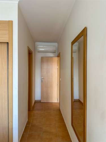 Apartamento T2 com Vista Mar e Rio na Marina da Praia da Rocha – Portimão