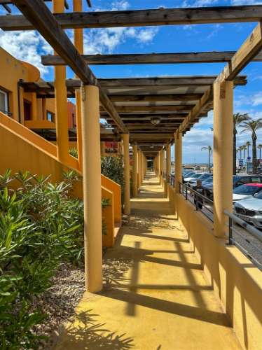 Apartamento T2 com Vista Mar e Rio na Marina da Praia da Rocha – Portimão