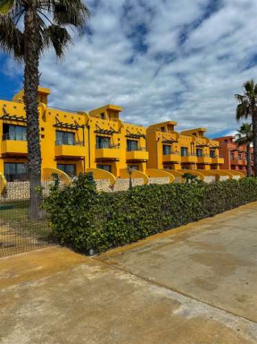 Apartamento T2 com Vista Mar e Rio na Marina da Praia da Rocha – Portimão