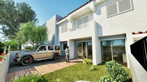 Moradia (Possibilidade) em Estômbar