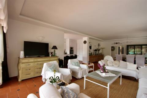 Moradia Moderna T4+1 Zona Nobre Portimão/Mexilhoeira Grande