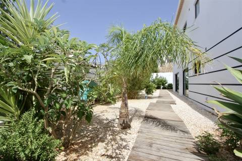 Moradia Moderna T4+1 Zona Nobre Portimão/Mexilhoeira Grande