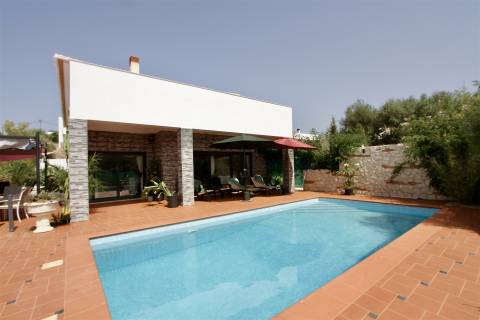 Moradia Moderna T4+1 Zona Nobre Portimão/Mexilhoeira Grande