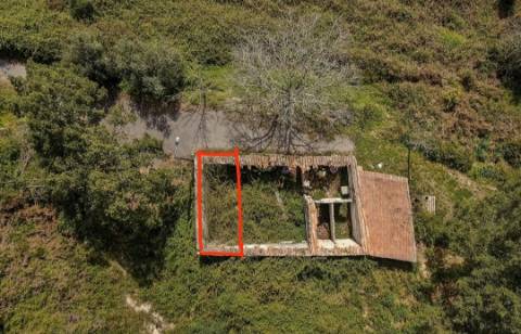 Terreno com Ruína, Monchique, Algarve
