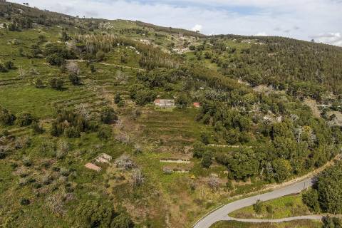 Terreno com Ruína, Monchique, Algarve