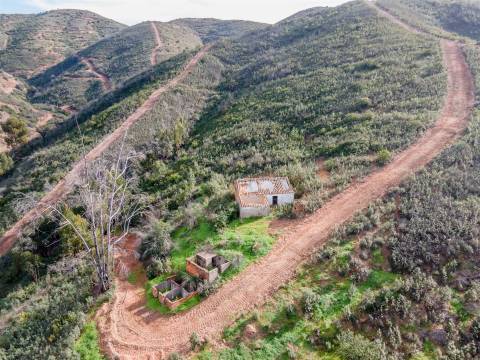 Terreno Misto em Alferce, Monchique, Algarve