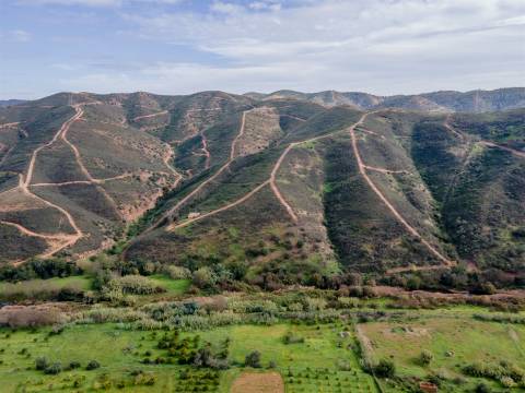 Terreno Misto em Alferce, Monchique, Algarve