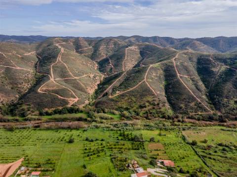 Terreno Misto em Alferce, Monchique, Algarve