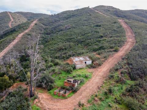 Terreno Misto em Alferce, Monchique, Algarve