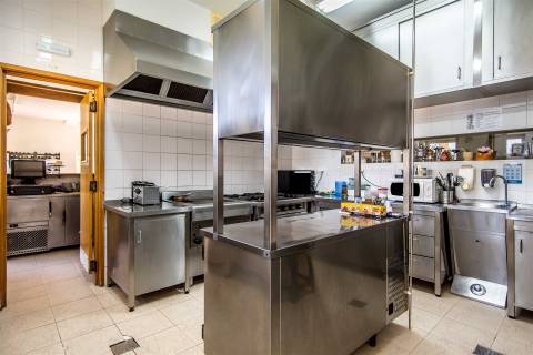 Restaurante, Mexilhoeira da Carregação, Lagoa, Algarve.