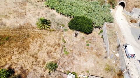 Terreno com projeto para moradia T3 moderna em Alvor — Portimão, Algarve