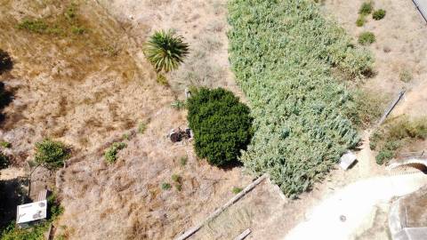 Terreno com projeto para moradia T3 moderna em Alvor — Portimão, Algarve