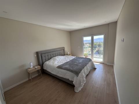 Apartamento T3 Arrendamento em Tortosendo,Covilhã