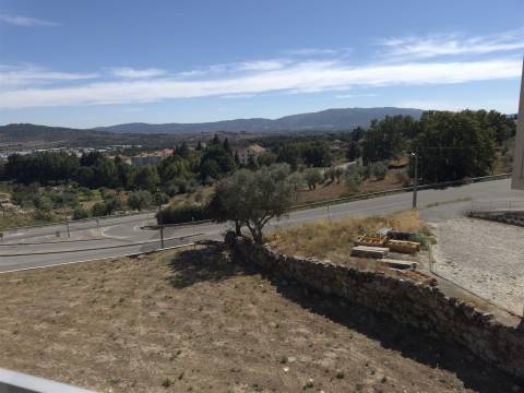 Apartamento T3 Arrendamento em Tortosendo,Covilhã