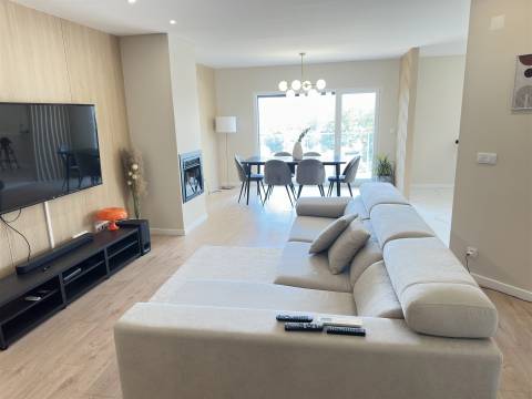 Apartamento T3 Arrendamento em Tortosendo,Covilhã