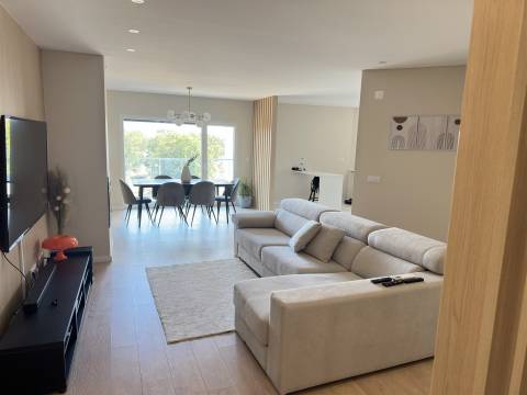 Apartamento T3 Arrendamento em Tortosendo,Covilhã
