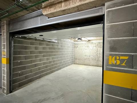 Garagens Box Privadas na Zona Ribeirinha de Portimão