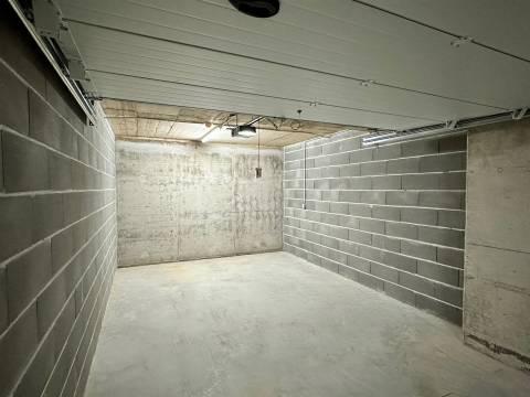 Garagens Box Privadas na Zona Ribeirinha de Portimão