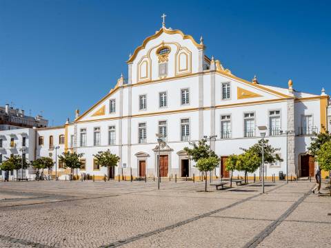 Garagens Box Privadas na Zona Ribeirinha de Portimão