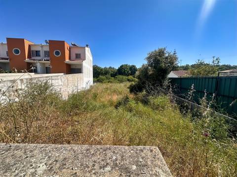 Terreno para Construção em Sesimbra com 540 m² no Coração da Serra da Arrábida
