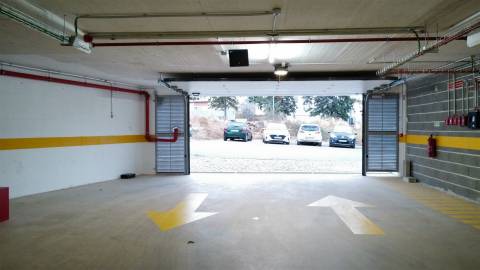 Garagens Box Privadas na Zona Ribeirinha de Portimão