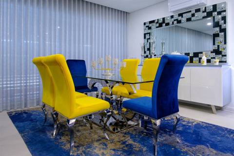 Luxuosa Moradia T4, Aroeira, Almada