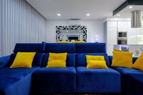 Luxuosa Moradia T4, Aroeira, Almada